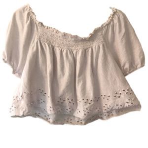 American Eagle Womens white eyelet crop top size medium